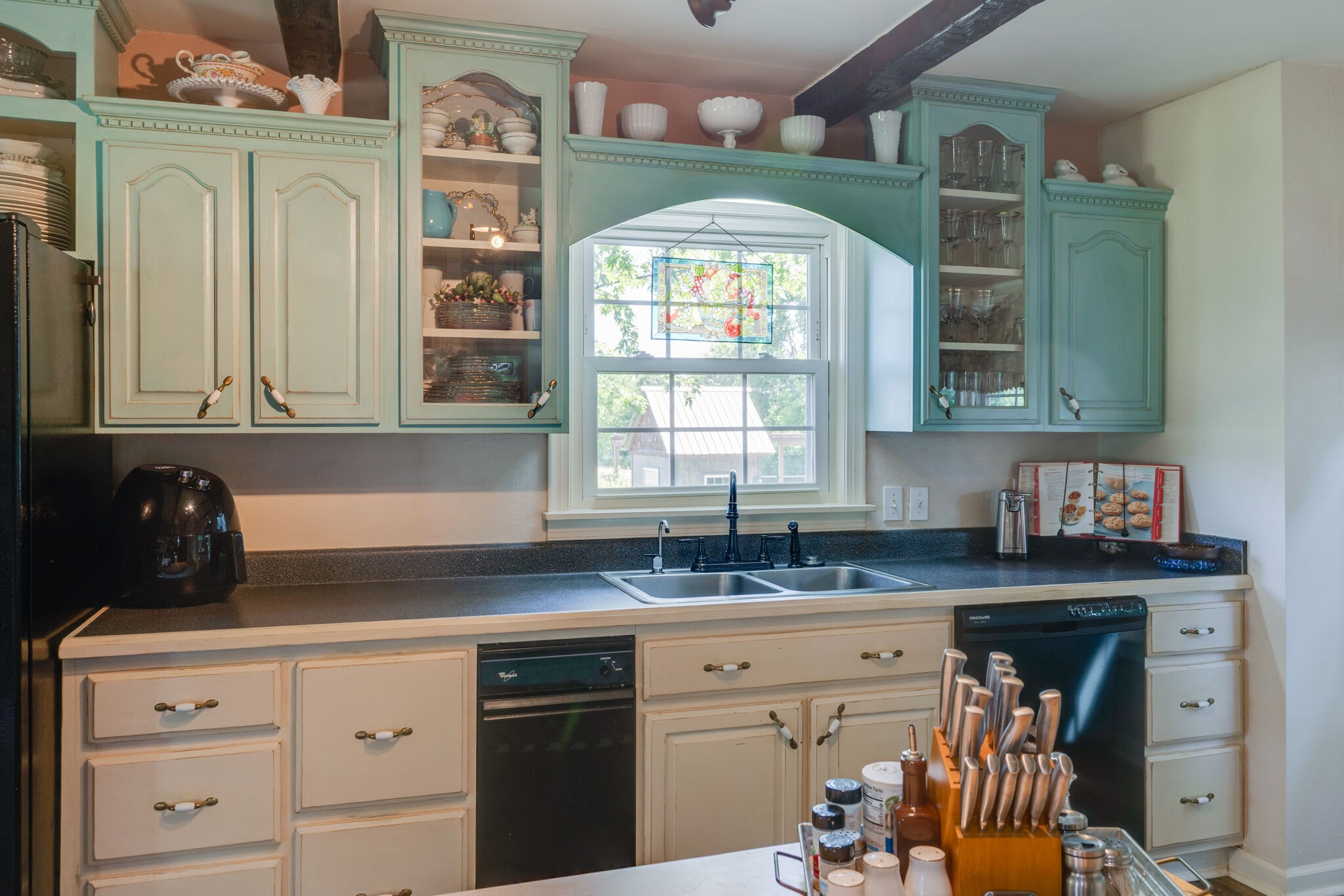 1040 Harve Brown Road Bethpage, TN 37022 - Photo 13 of 44 Gallery Image 13