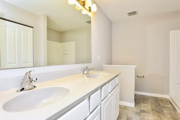 $569,900 | 3233 Railtown Road, Caledonia, MI 49316