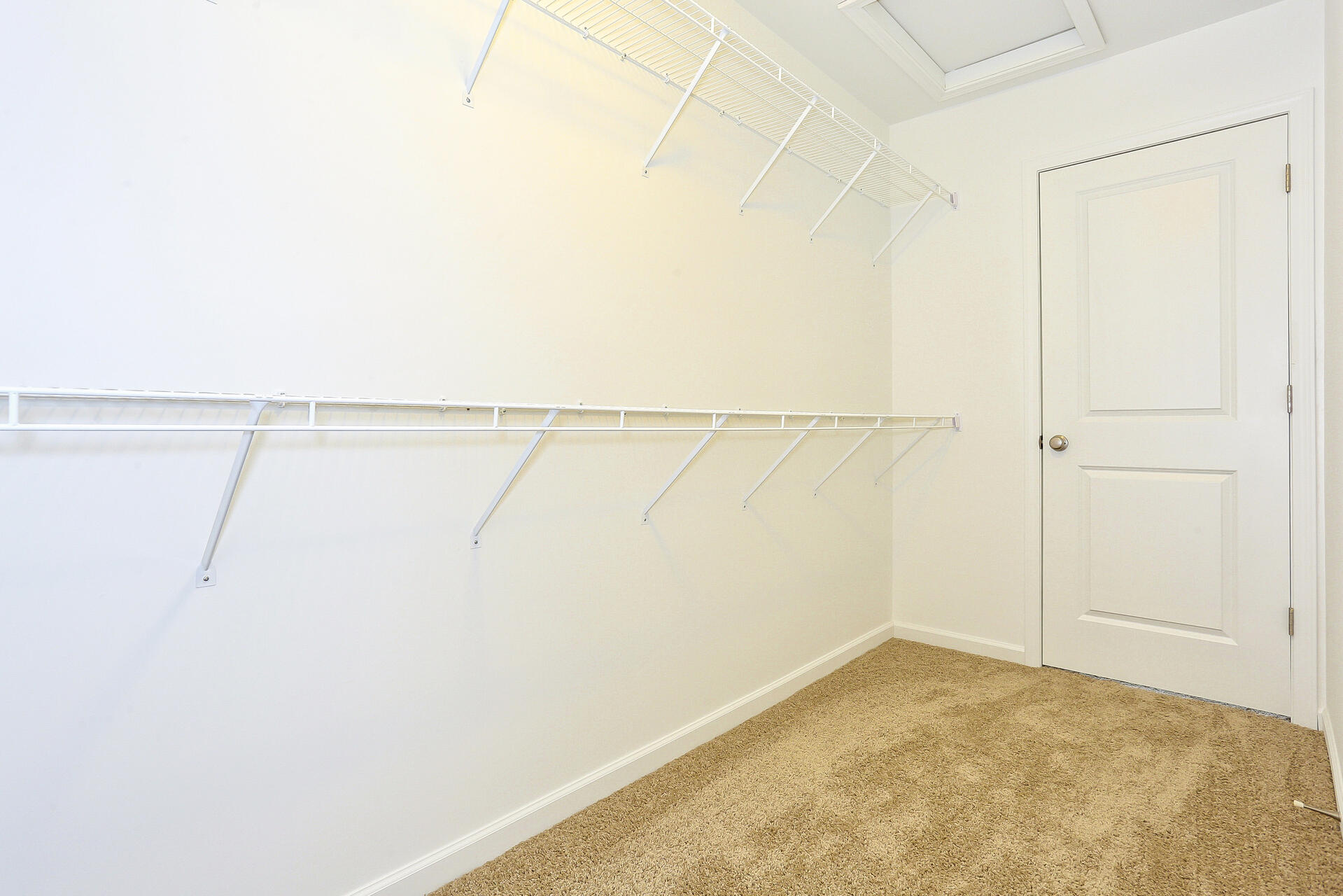 3233 Railtown Road Caledonia, MI 49316 - Photo 16 of 32 14-Master Bedroom WIC AOK187-E2390-1