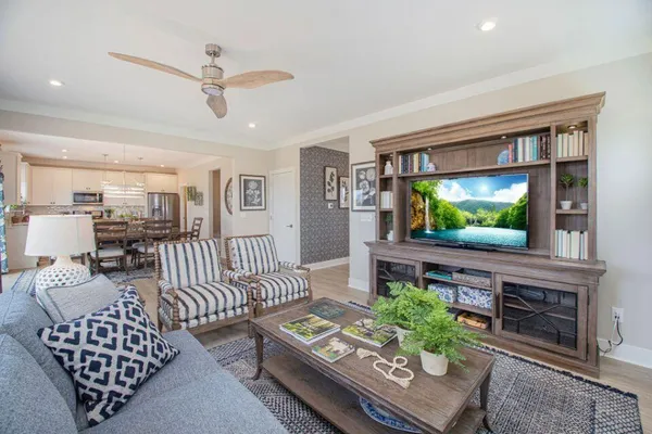 $569,900 | 3233 Railtown Road, Caledonia, MI 49316