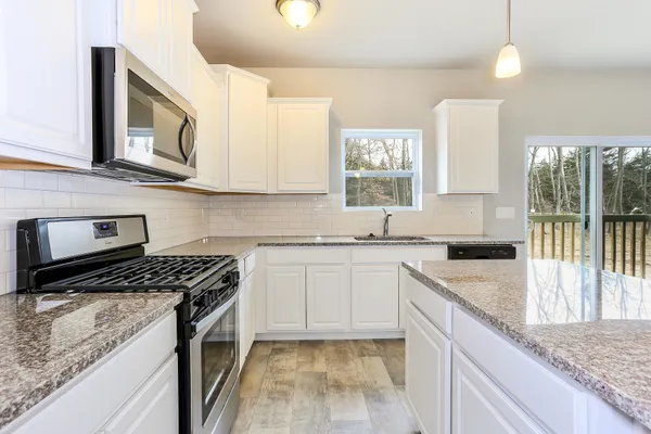 $569,900 | 3233 Railtown Road, Caledonia, MI 49316