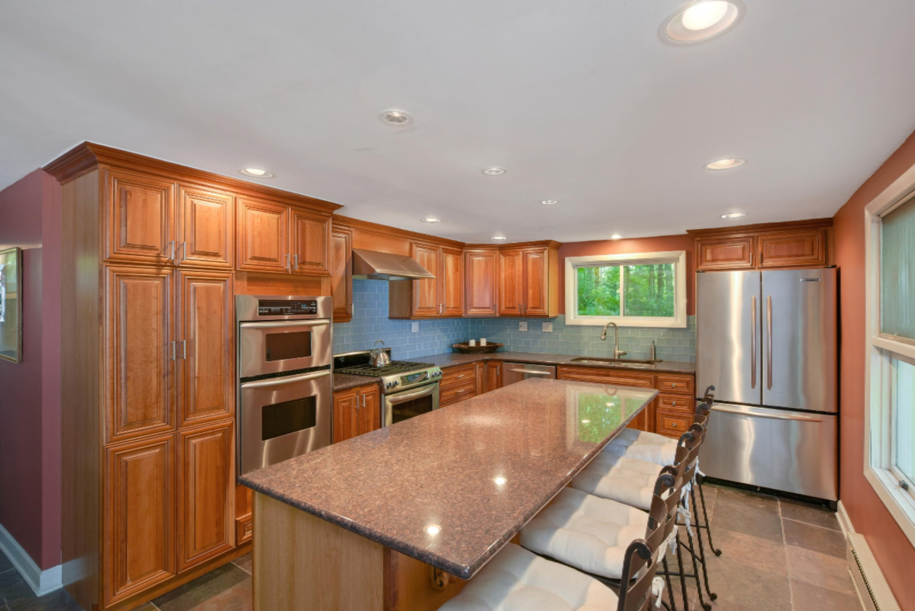 15236 Lakeshore Road Lakeside, MI 49116 - Photo 12 of 23 03_15236LakeshoreRd_5_Kitchen_HiRes
