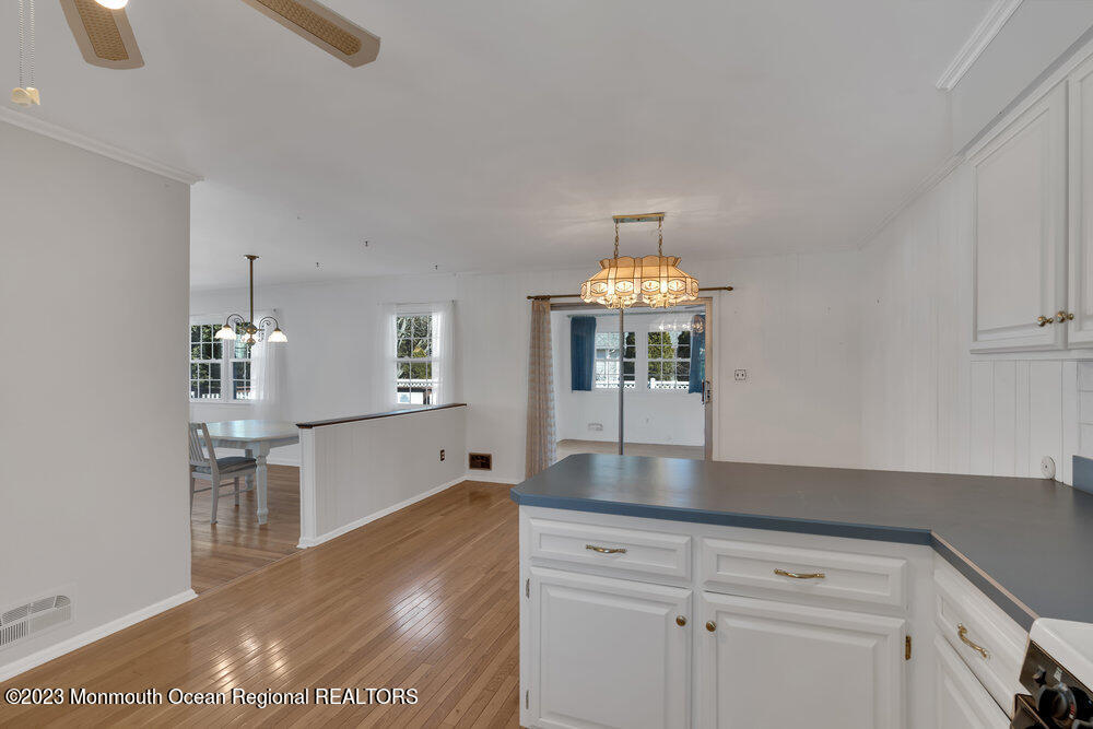 309 Eastham Road Point Pleasant, NJ 08742 - Photo 12 of 34 016_dsc08947