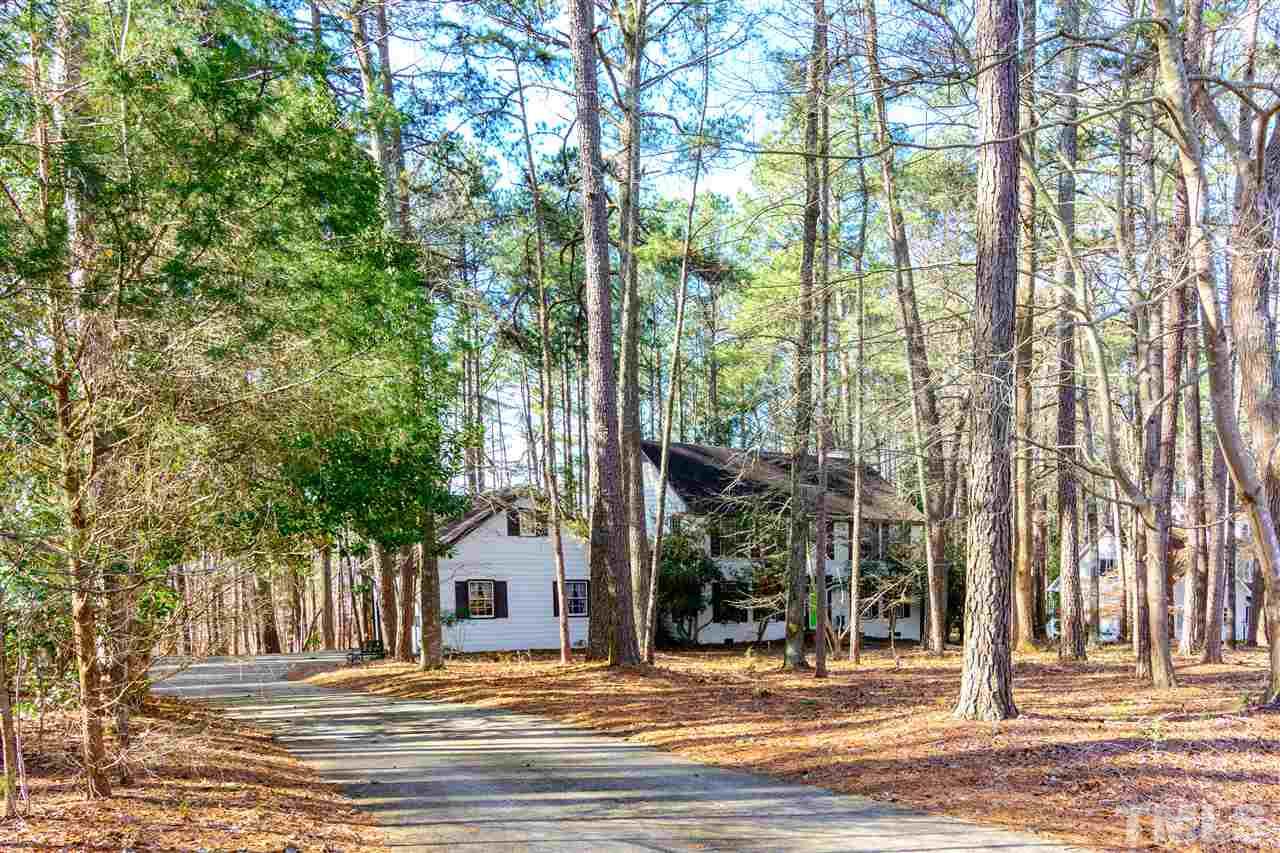 709 Lanham Place Raleigh, NC 27615 - Photo 3 of 25