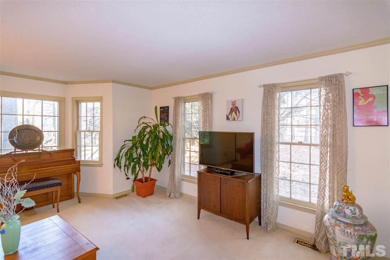 709 Lanham Place Raleigh, NC 27615 - Photo 5 of 25