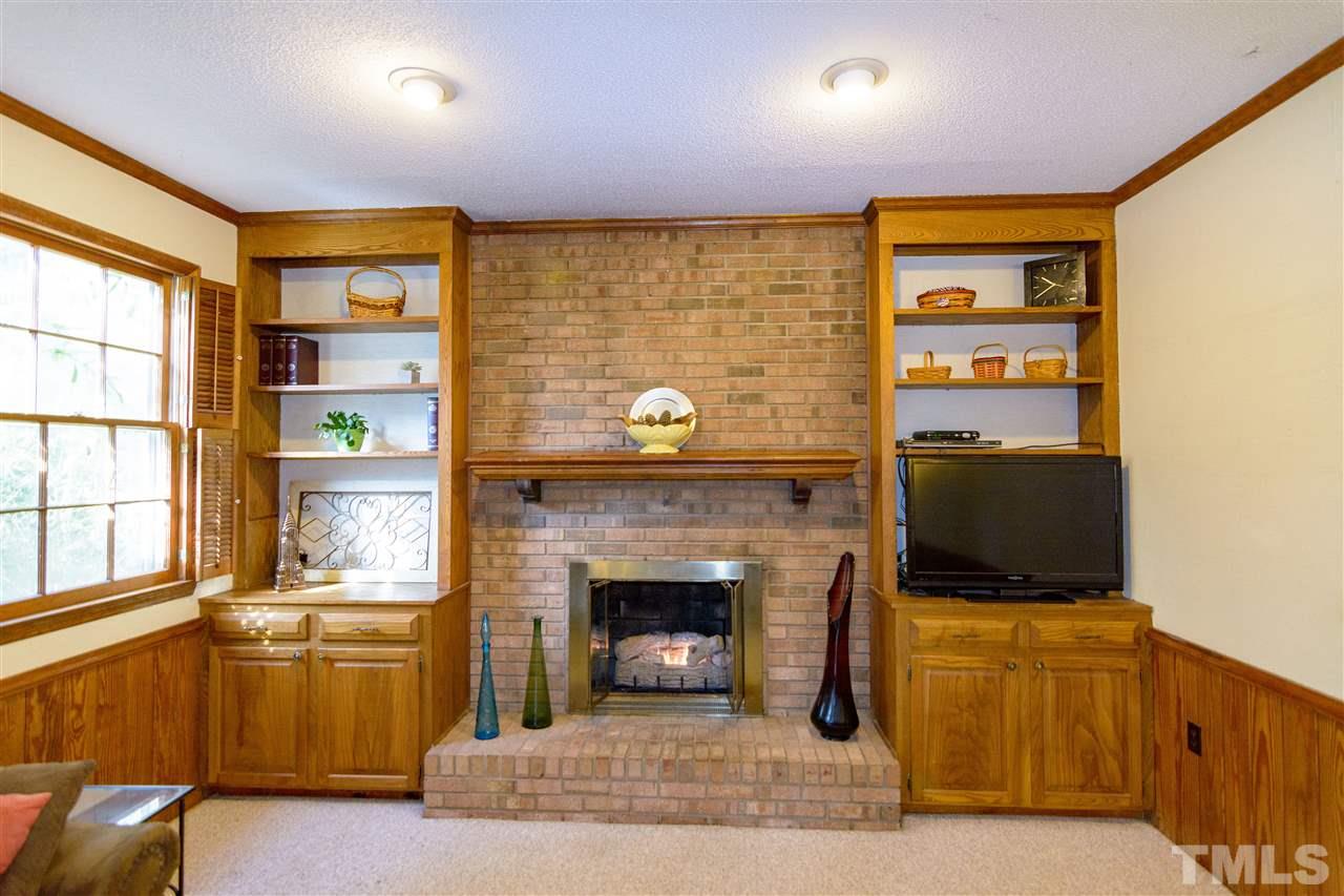 709 Lanham Place Raleigh, NC 27615 - Photo 9 of 25