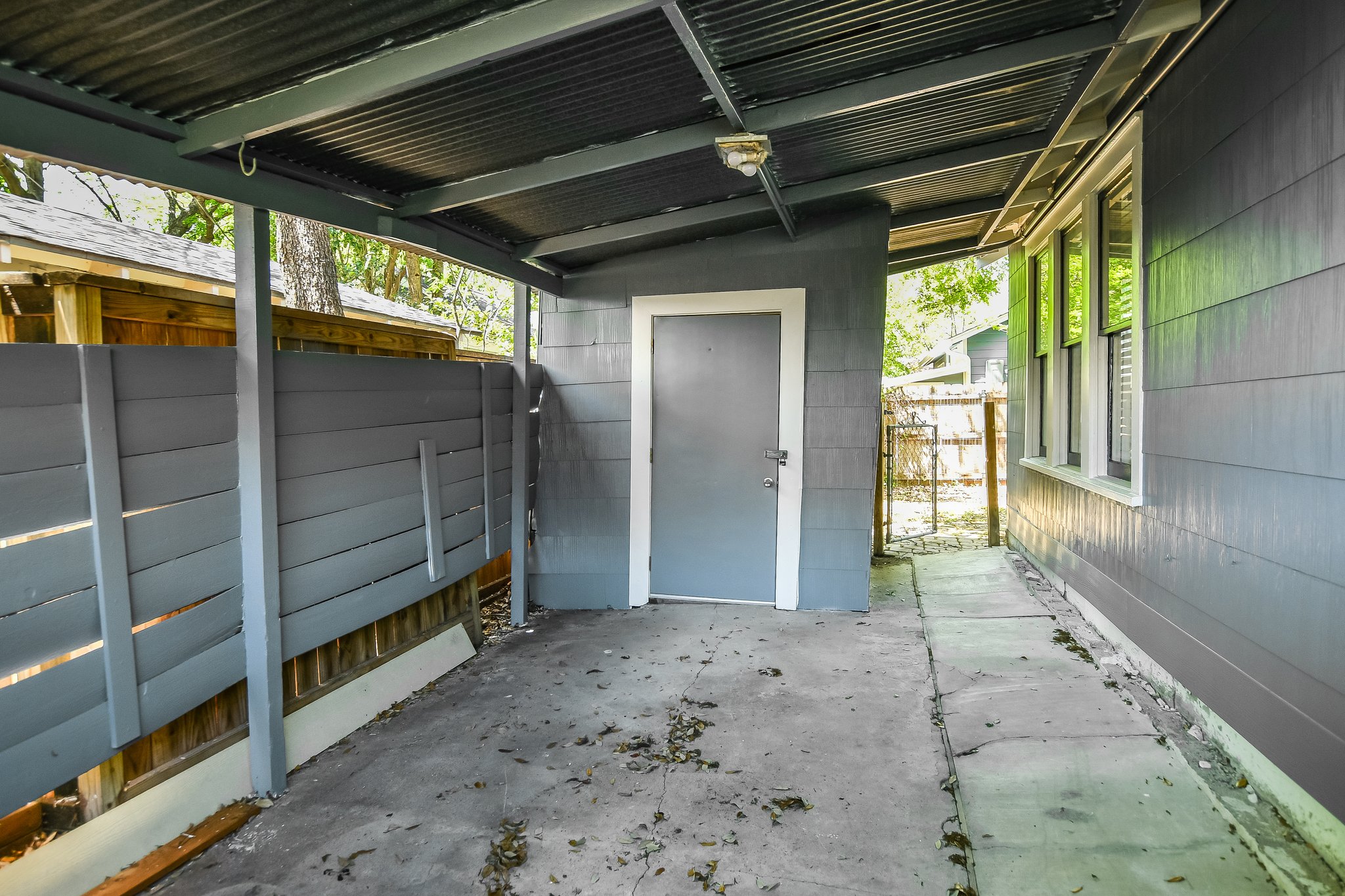 1105 West 43rd Street Austin, TX 78756 - Photo 20 of 22 a view of an empty room
