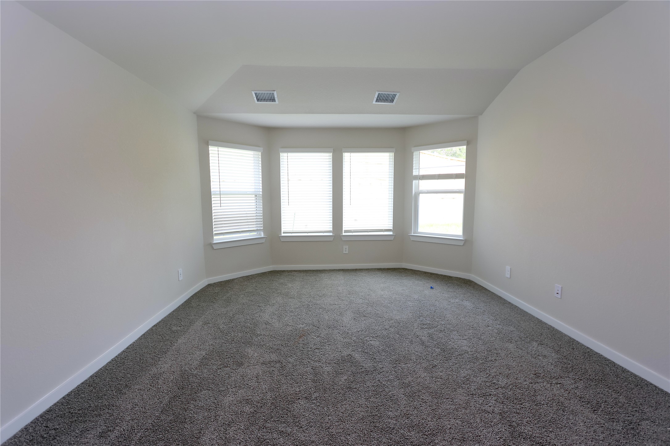 1435 Waggoner Rnch Trail Conroe, TX 77301 - Photo 12 of 17 an empty room with a window