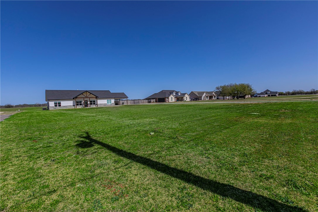 1973 Jackson Lane China Spring, TX 76633 - Photo 7 of 34 a view of a grassy field