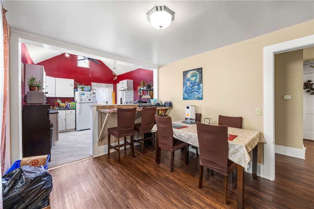 827 Garson Avenue Rochester, NY 14609 - Photo 24 of 40 Unit #2 | Dining Room, Breakfast Bar