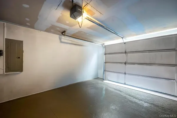 a view of a room with an empty space