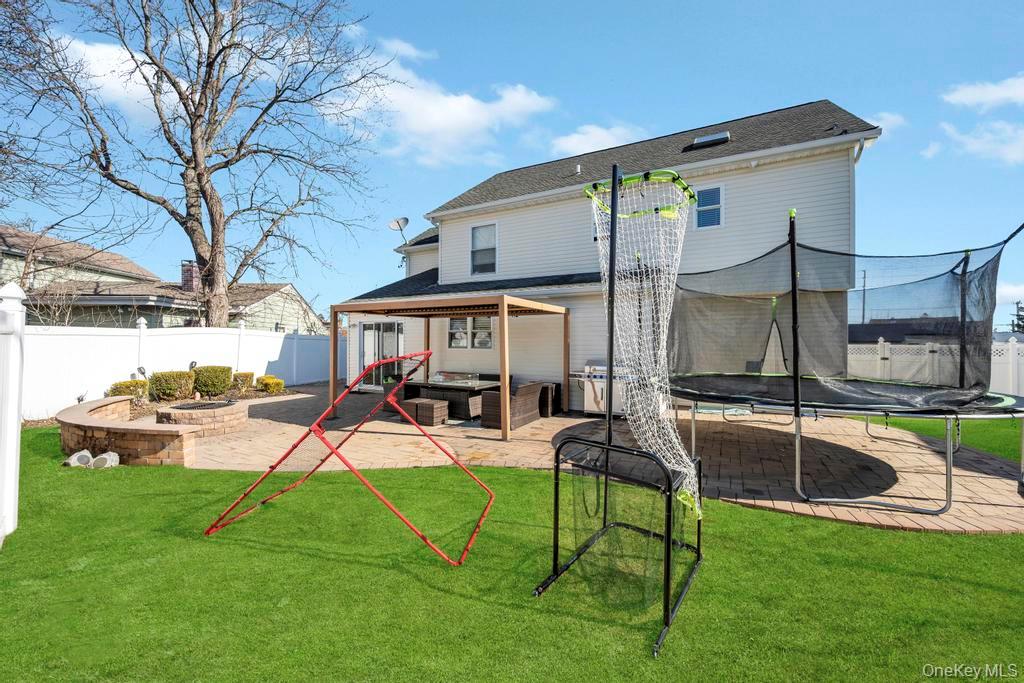 4312 Ava Road Bethpage, NY 11714 - Photo 32 of 32