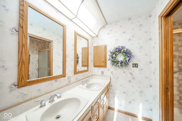 $295,000 | 223 Somerville Road, Anderson, IN 46011