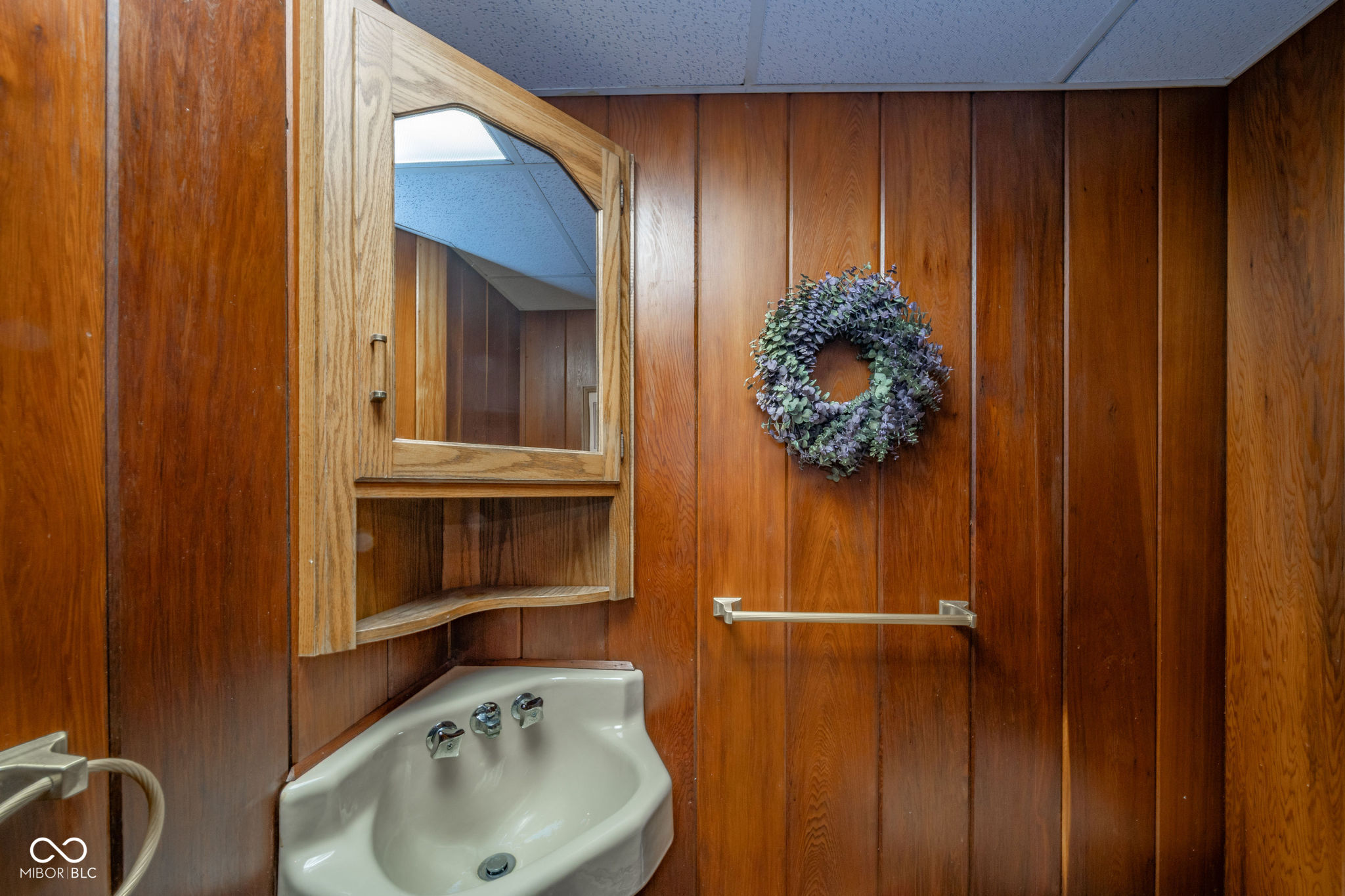 223 Somerville Road Anderson, IN 46011 - Photo 27 of 42