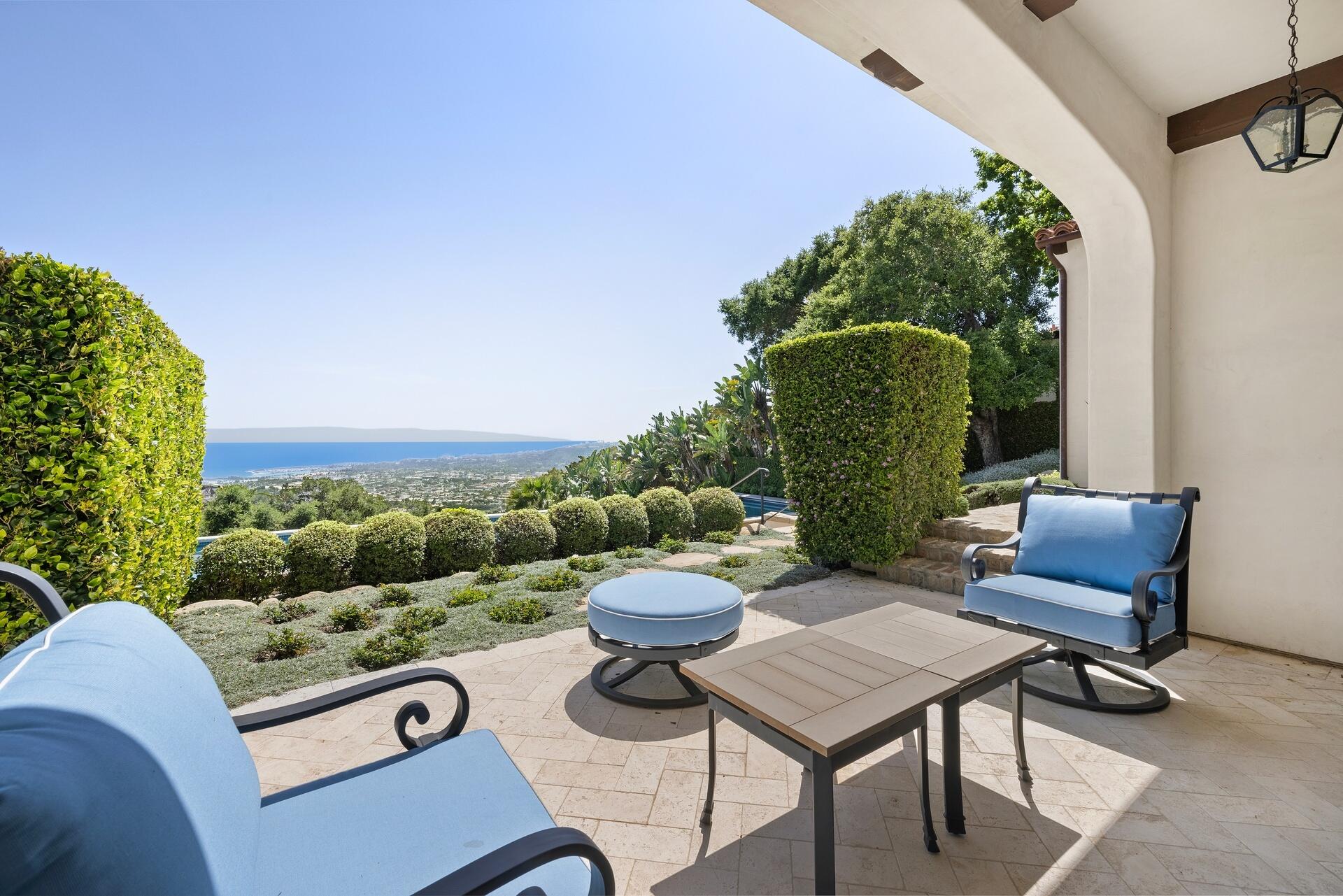 1117 Las Alturas Road Santa Barbara, CA 93103 - Photo 23 of 28 a view of a chairs in patio of the house