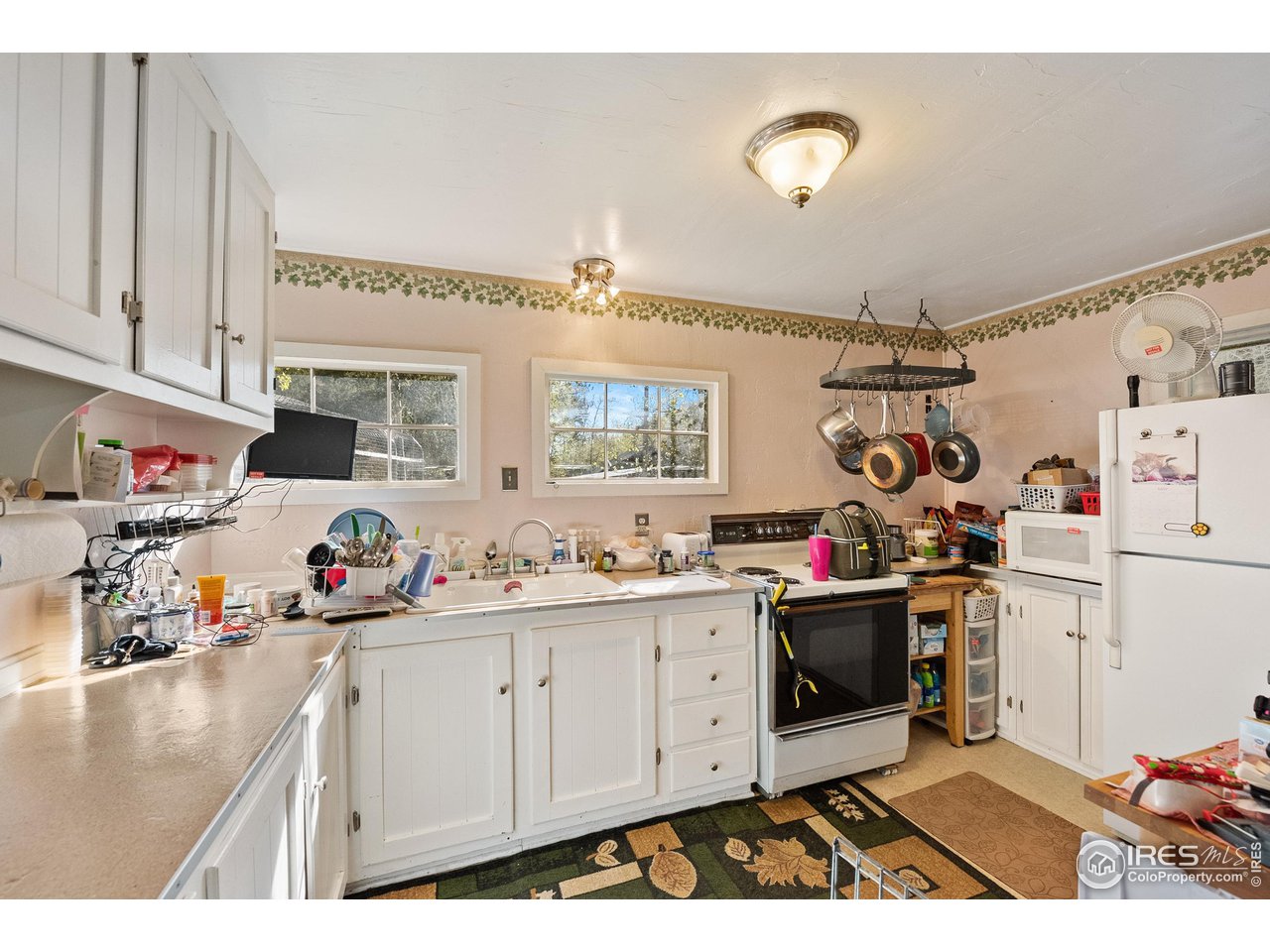 10616 Ralston Creek Road Golden, CO 80403 - Photo 8 of 17 Gallery Image 8