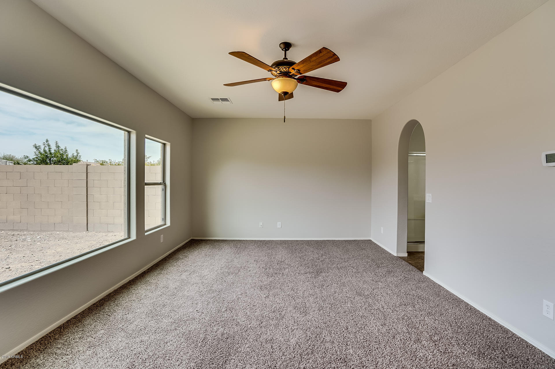 2344 West Corral Road Phoenix, AZ 85041 - Photo 11 of 27 photo_11