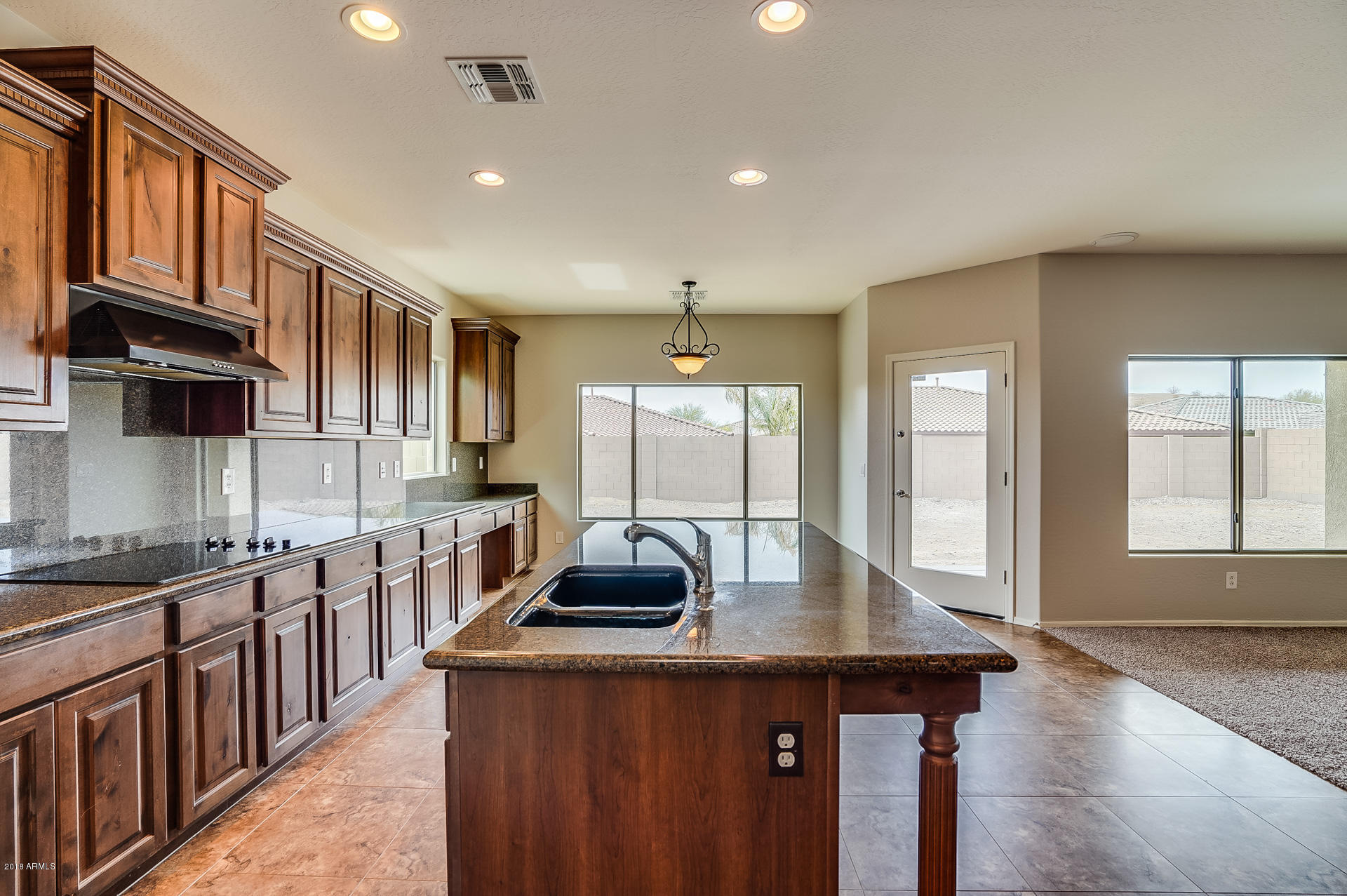 2344 West Corral Road Phoenix, AZ 85041 - Photo 3 of 27 photo_03