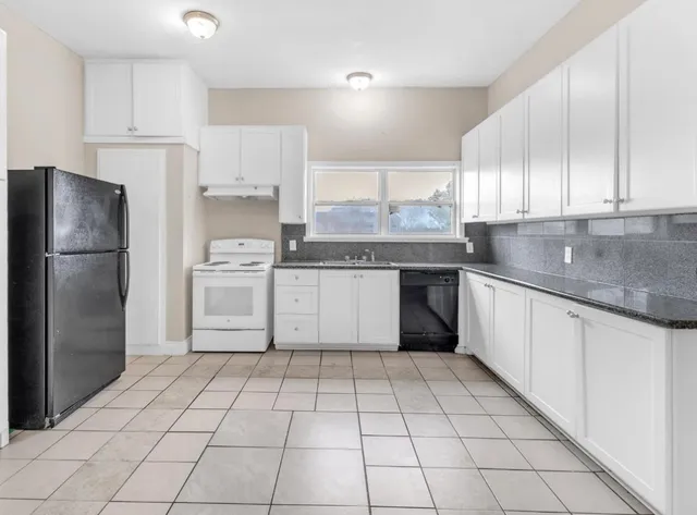 $1,500 | 9678 Interstate 10 Frontage Road, Unit 1, Sealy, TX 77474