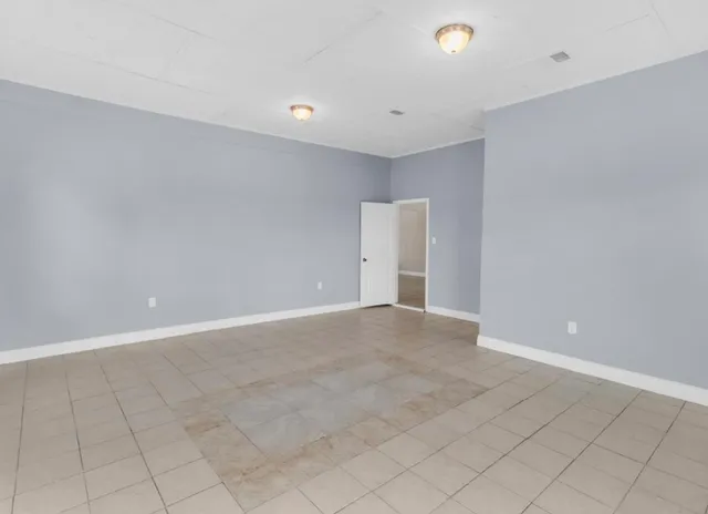 $1,500 | 9678 Interstate 10 Frontage Road, Unit 1, Sealy, TX 77474