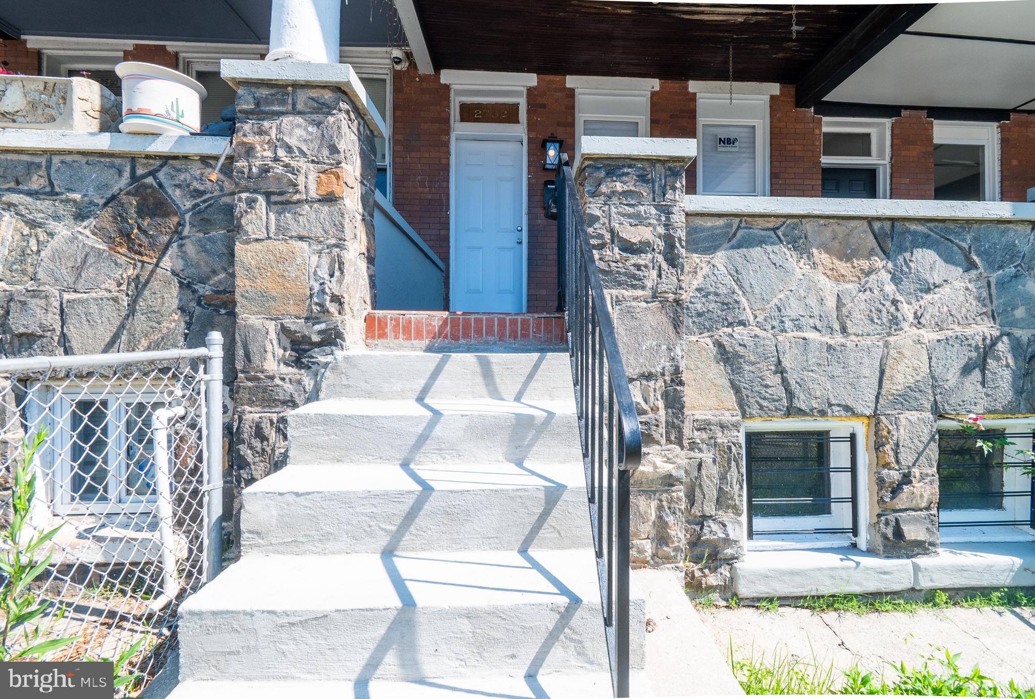 2732 Riggs Avenue Baltimore, MD 21216 - Photo 2 of 32