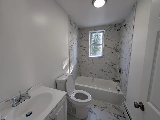 $2,725 | 712 Sewell Avenue, Atlantic City, NJ 08401