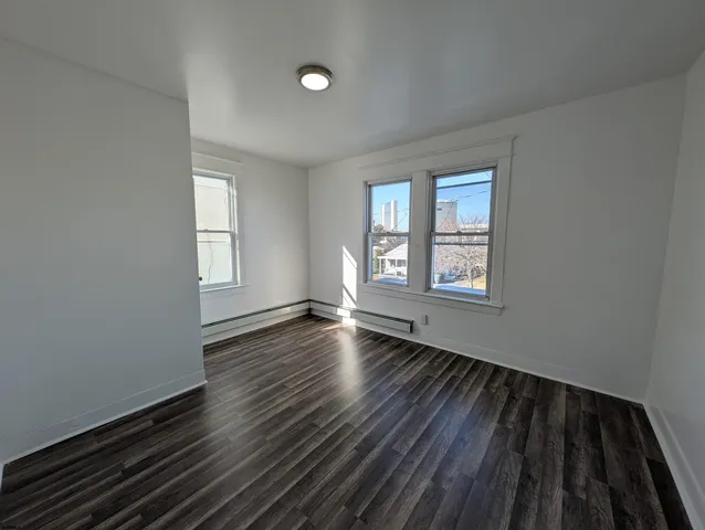 $2,725 | 712 Sewell Avenue, Atlantic City, NJ 08401