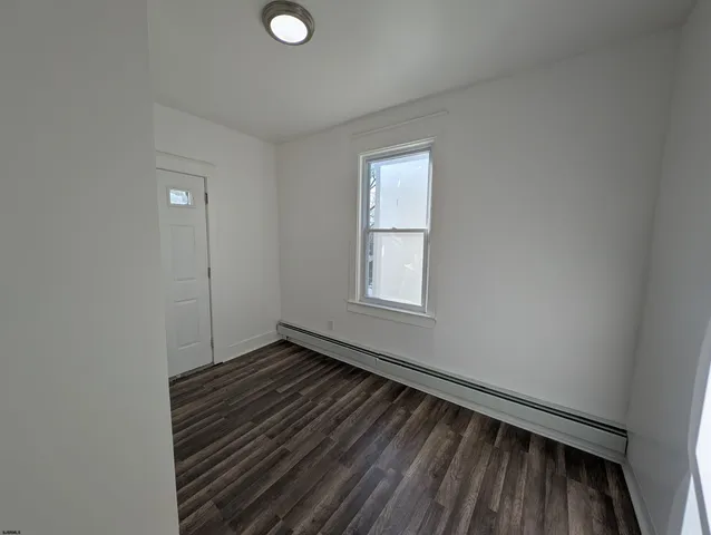 $2,725 | 712 Sewell Avenue, Atlantic City, NJ 08401