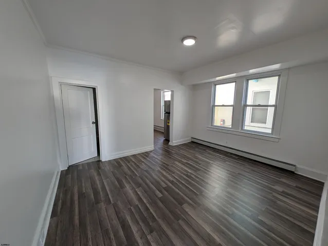 $2,725 | 712 Sewell Avenue, Atlantic City, NJ 08401