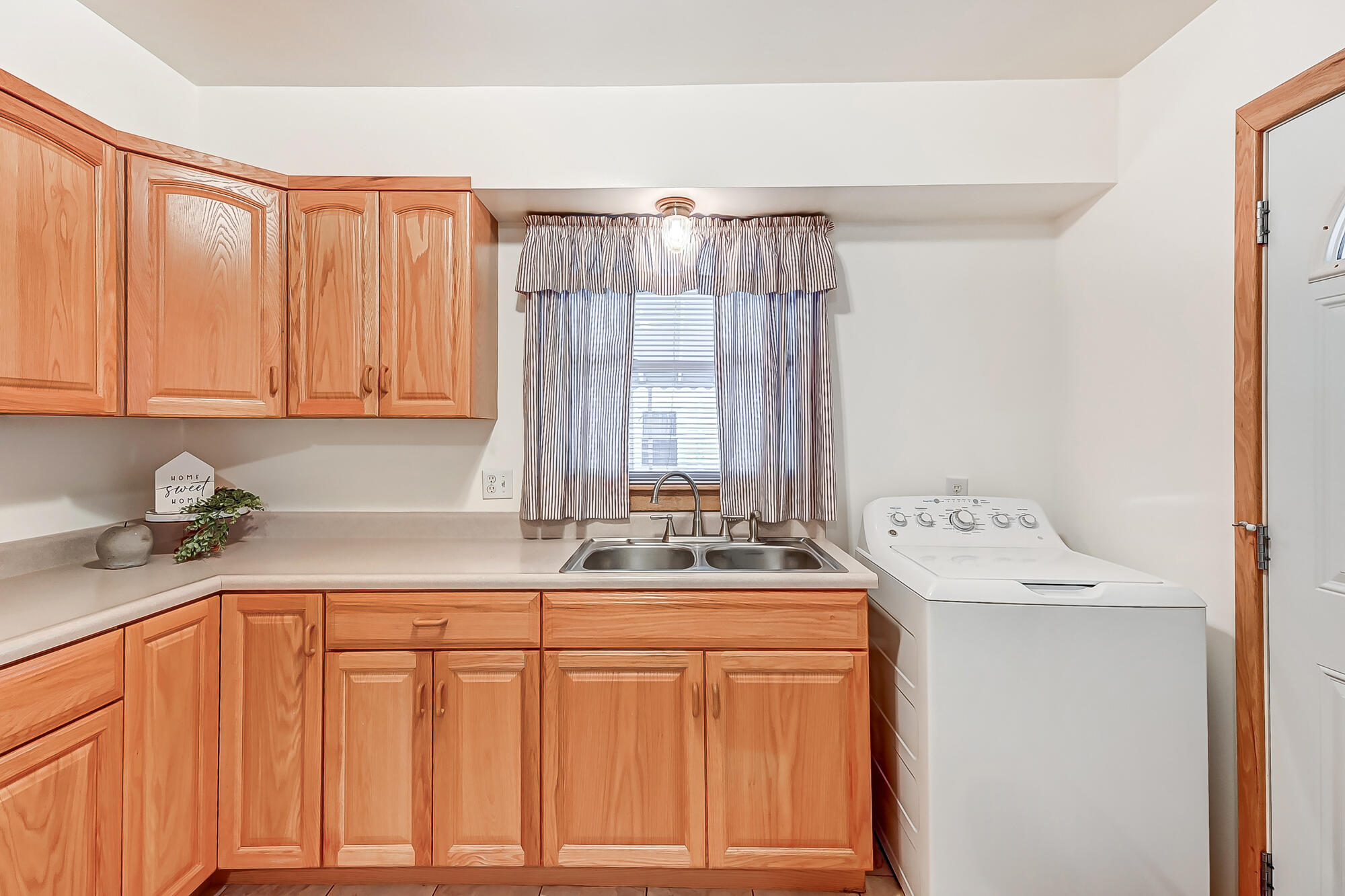 2131 Tanager Road Springfield, OH 45505 - Photo 19 of 44 Gallery Image 19