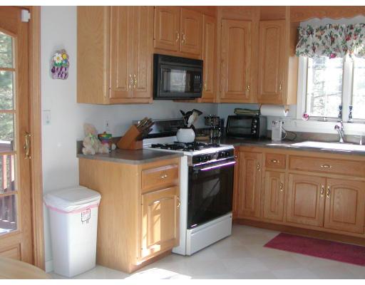 13 Bubbling Brook Road Franklin, MA 02038 - Photo 12 of 16 Gallery Image 12