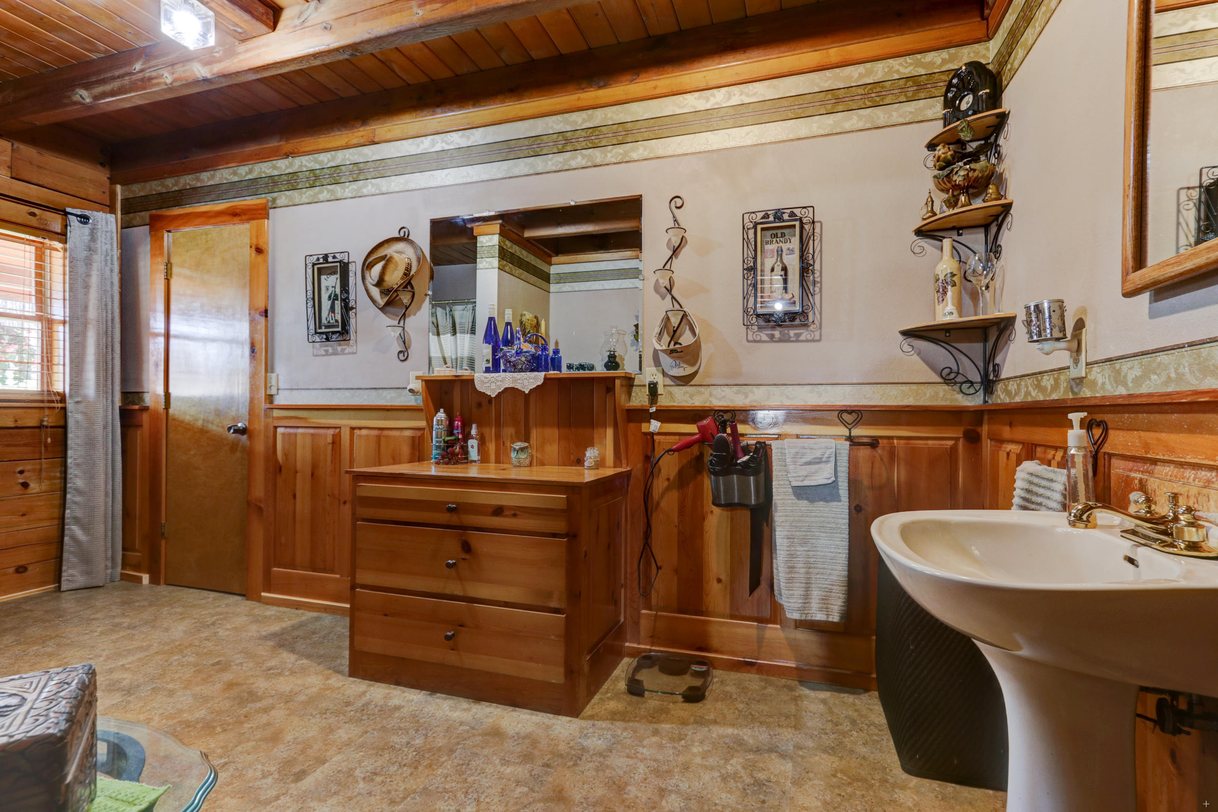 121 Stephens Road Madisonville, TN 37354 - Photo 12 of 29 Positive Perceptions-12