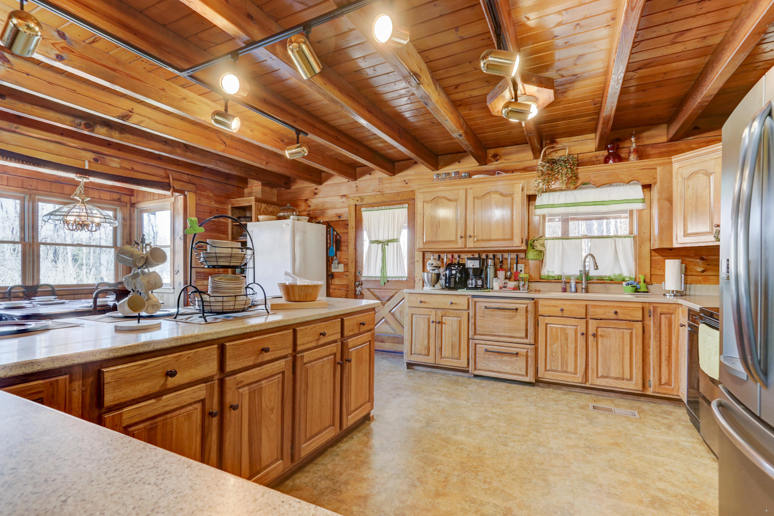 121 Stephens Road Madisonville, TN 37354 - Photo 7 of 29 Positive Perceptions-7