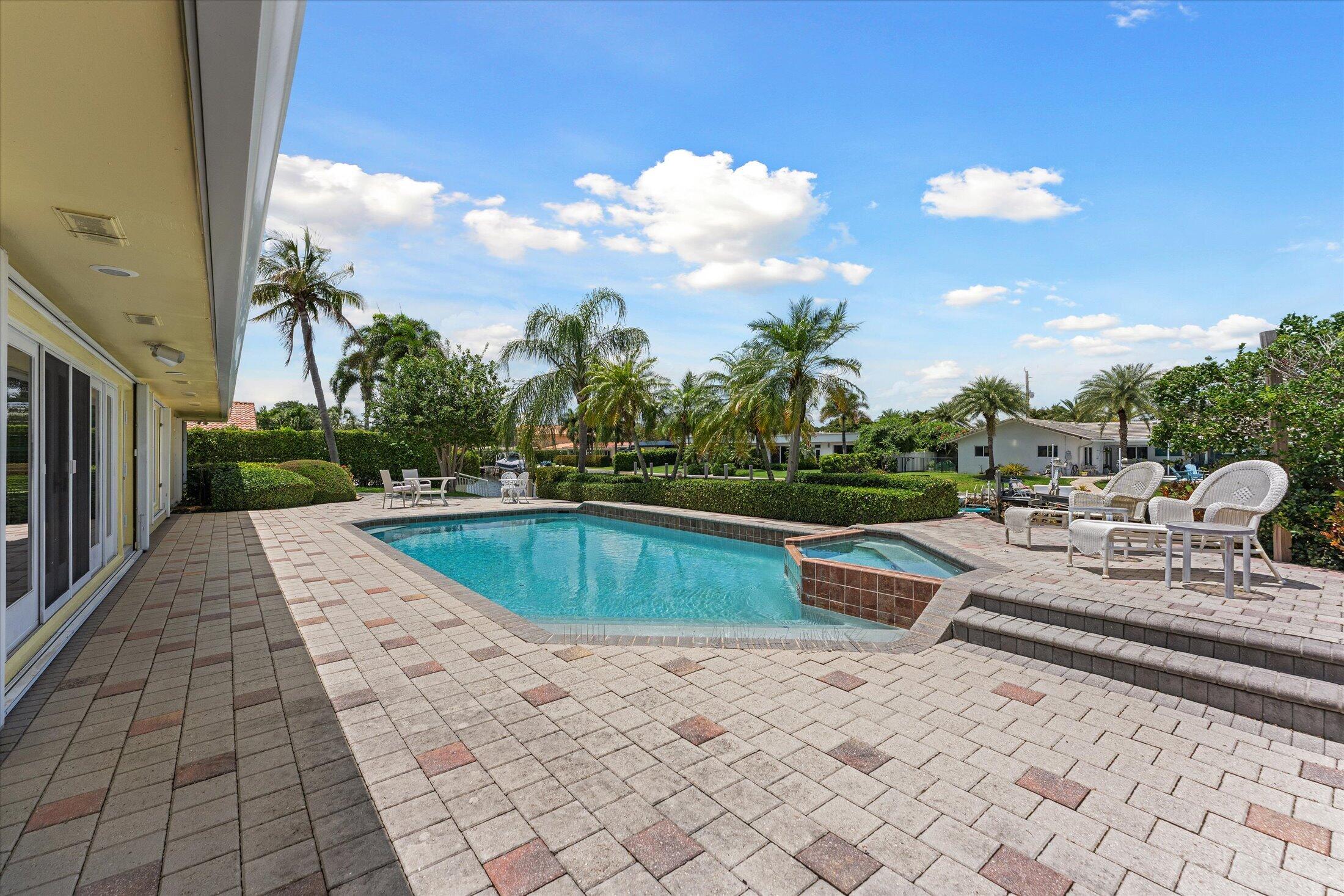 2141 Northeast 29th Street Lighthouse Point, FL 33064 - Photo 40 of 53 39