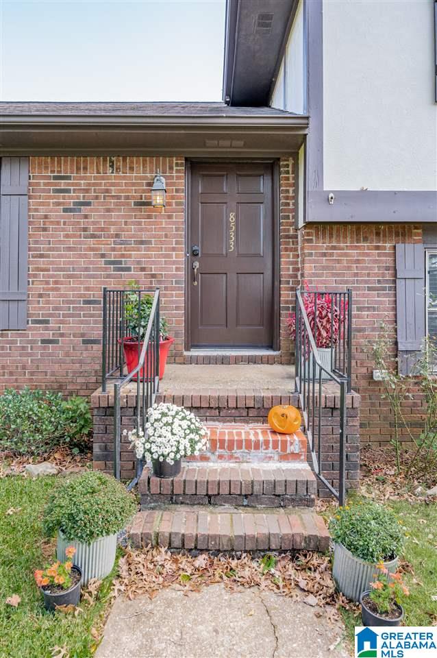 8533 Rockhampton Street Leeds, AL 35094 - Photo 4 of 38