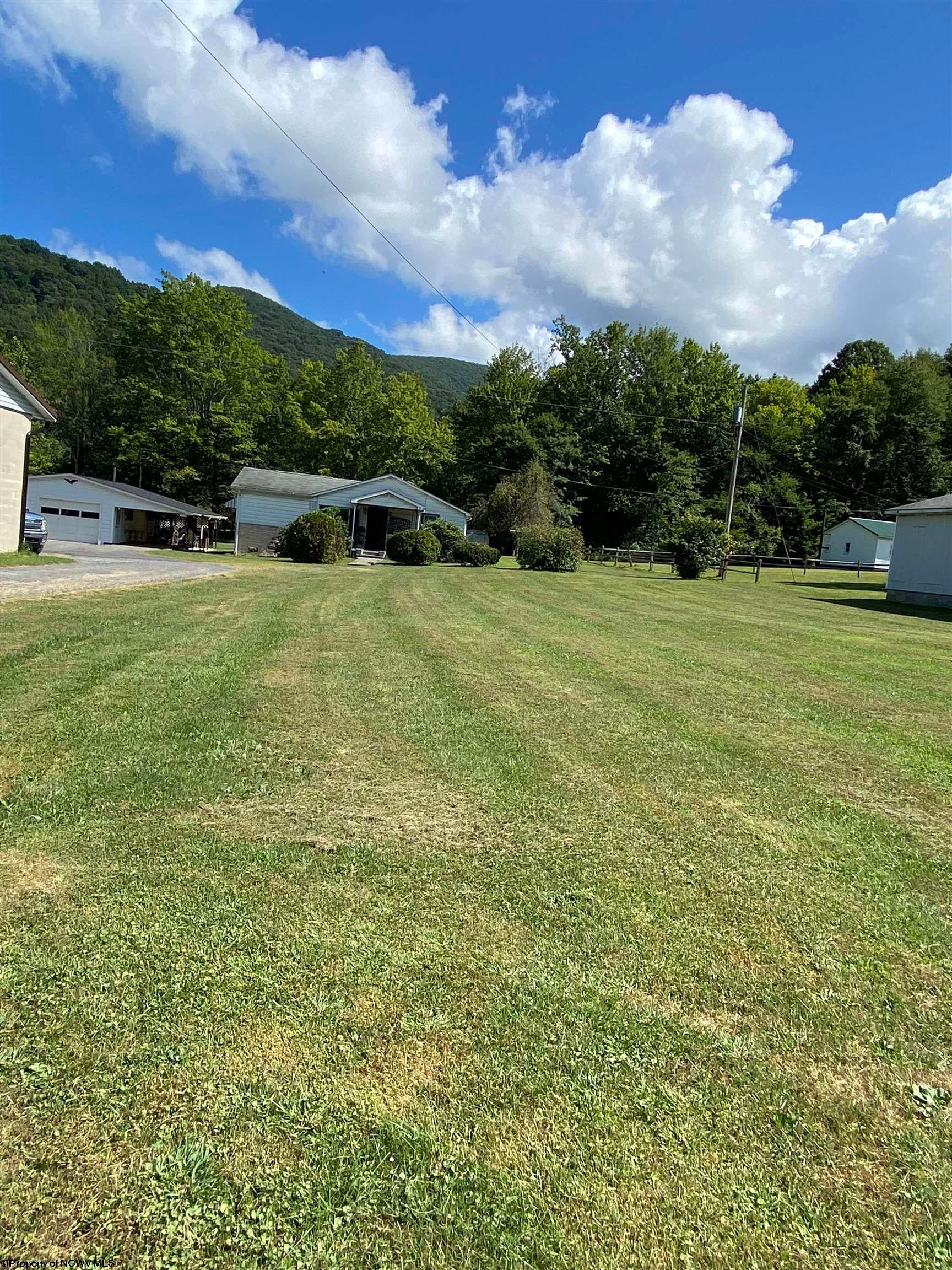 919 Main Street Hendricks, WV 26271 - Photo 29 of 44 Gallery Image 29