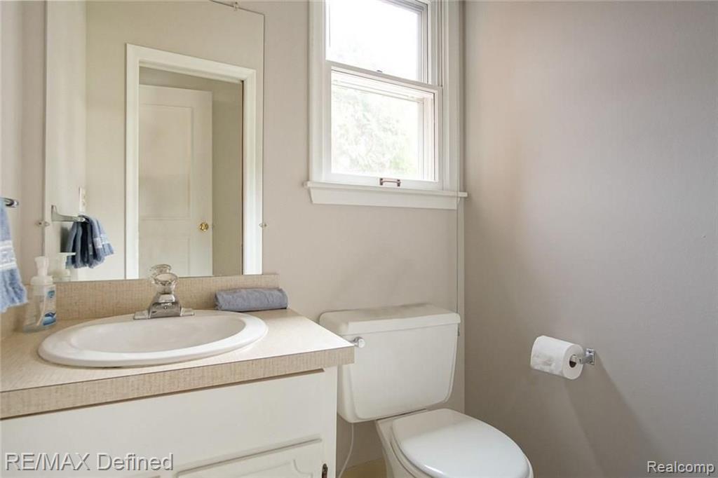934 Spartan Court Rochester Hills, MI 48309 - Photo 20 of 35