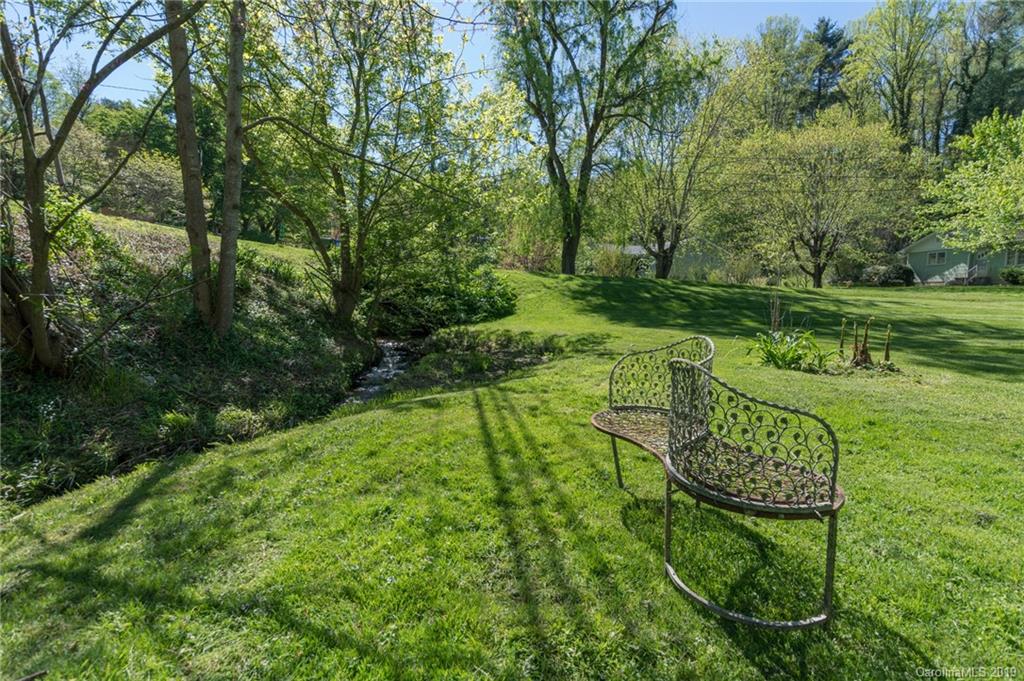 79 Spooks Branch Road Asheville, NC 28804 - Photo 24 of 25 Gallery Image 24
