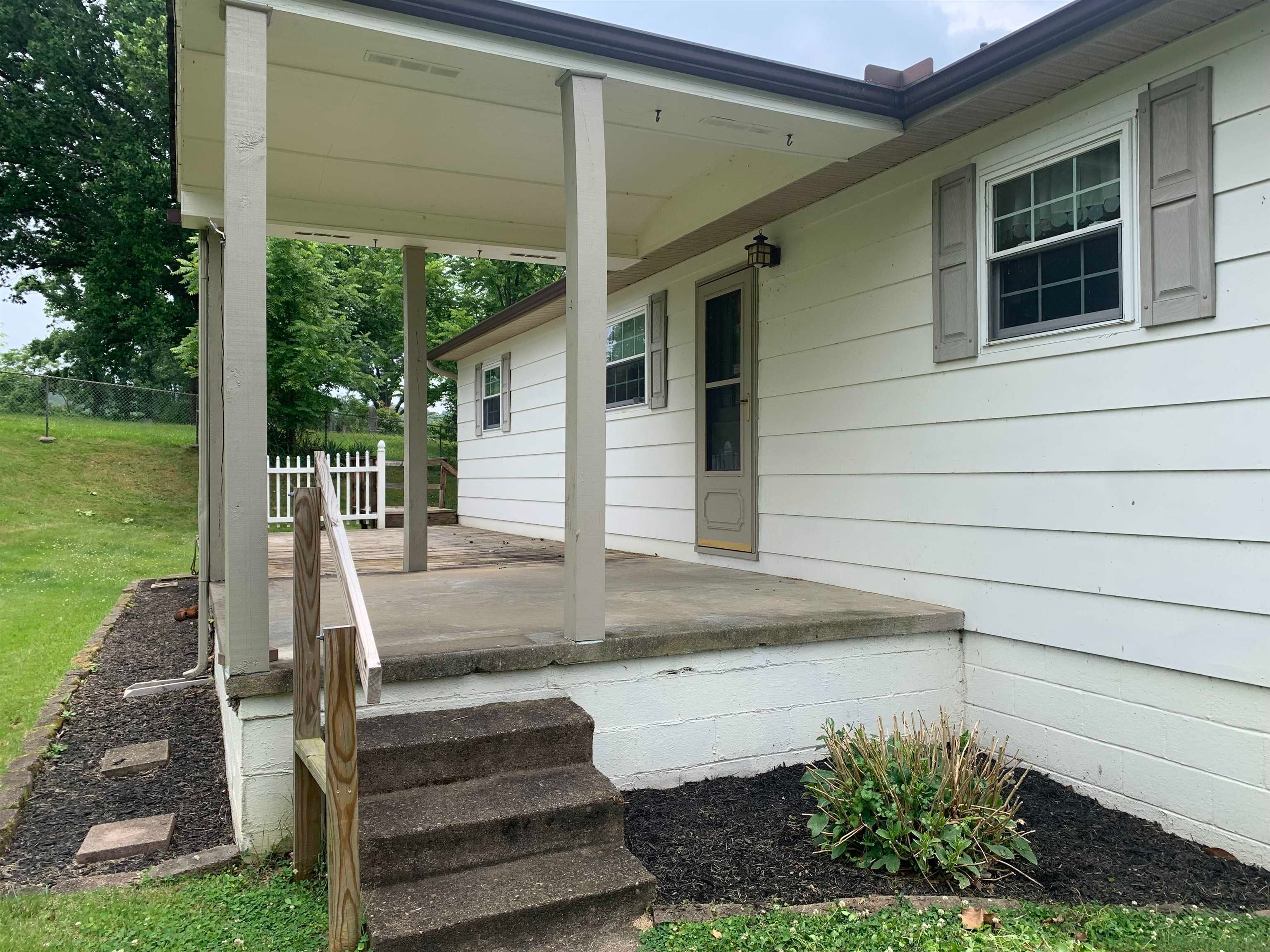 5181 West Pea Ridge Road Huntington, WV 25705 - Photo 16 of 18 Gallery Image 16
