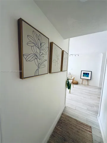 $3,500 | 1450 Brickell Bay Drive, Unit 907, Miami, FL 33131