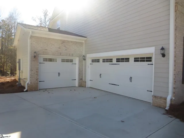 $899,000 | 141 Rickys Path, Easley, SC 29642