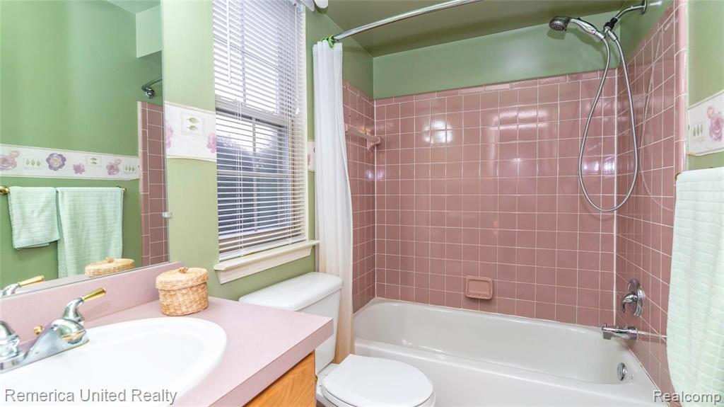 1922 Hawks Nest Court, Unit 58 Canton, MI 48188 - Photo 37 of 55