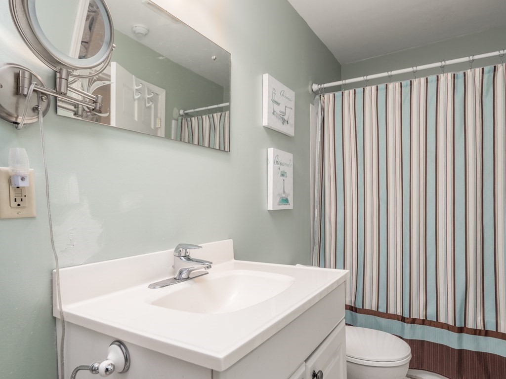 180 South Road Pepperell, MA 01463 - Photo 17 of 38