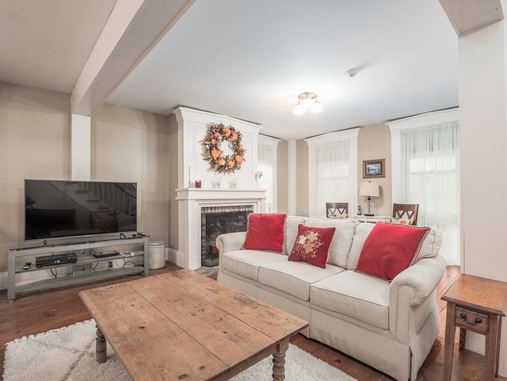 180 South Road Pepperell, MA 01463 - Photo 35 of 38