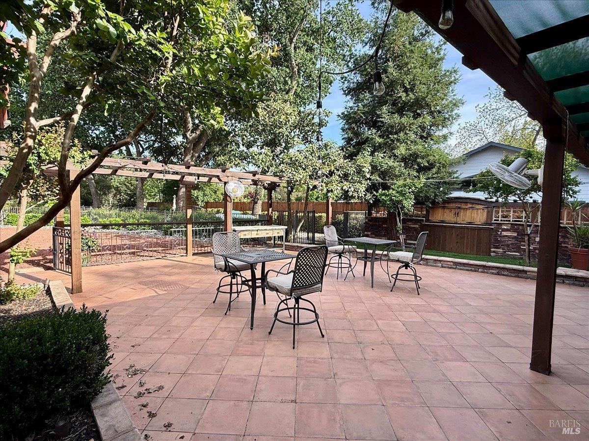 7295 Pleasants Valley Road Vacaville, CA 95688 - Photo 16 of 94