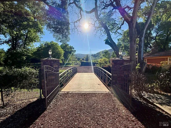 $1,986,000 | 7295 Pleasants Valley Road, Vacaville, CA 95688