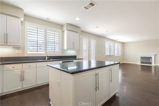 $870,000 | 15751 Snowy Peak Lane, Fontana, CA 92336