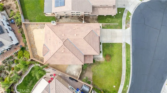 $870,000 | 15751 Snowy Peak Lane, Fontana, CA 92336