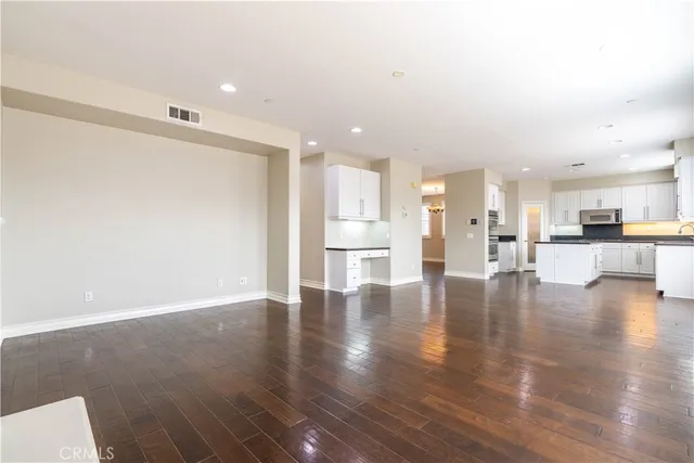 $870,000 | 15751 Snowy Peak Lane, Fontana, CA 92336