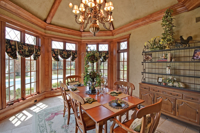 36W481 Hunters Gate Road St. Charles, IL 60175 - Photo 10 of 25